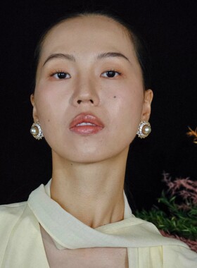 古董线《马德里王宫》HW奶油金马贝珠耳饰满镶华丽宫廷风有耳夹