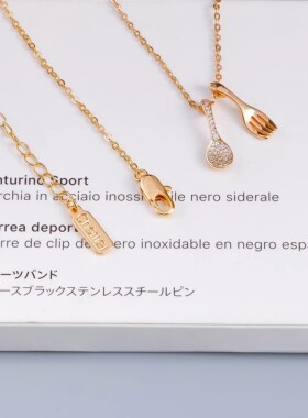 新加坡纯银chomel项链女潮纯银闪钻勺子叉子二合一锁骨链简约吊坠