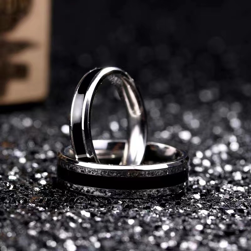 韩版陶瓷戒指男高级感钛钢个性简约不掉色指环时尚配饰男女通用