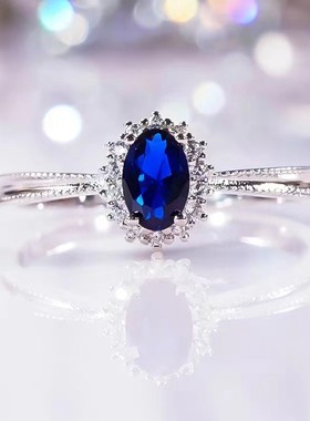 蓝宝石椭圆鸽子蛋戒指