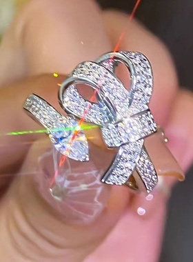 满钻红宝石蝴蝶结戒指