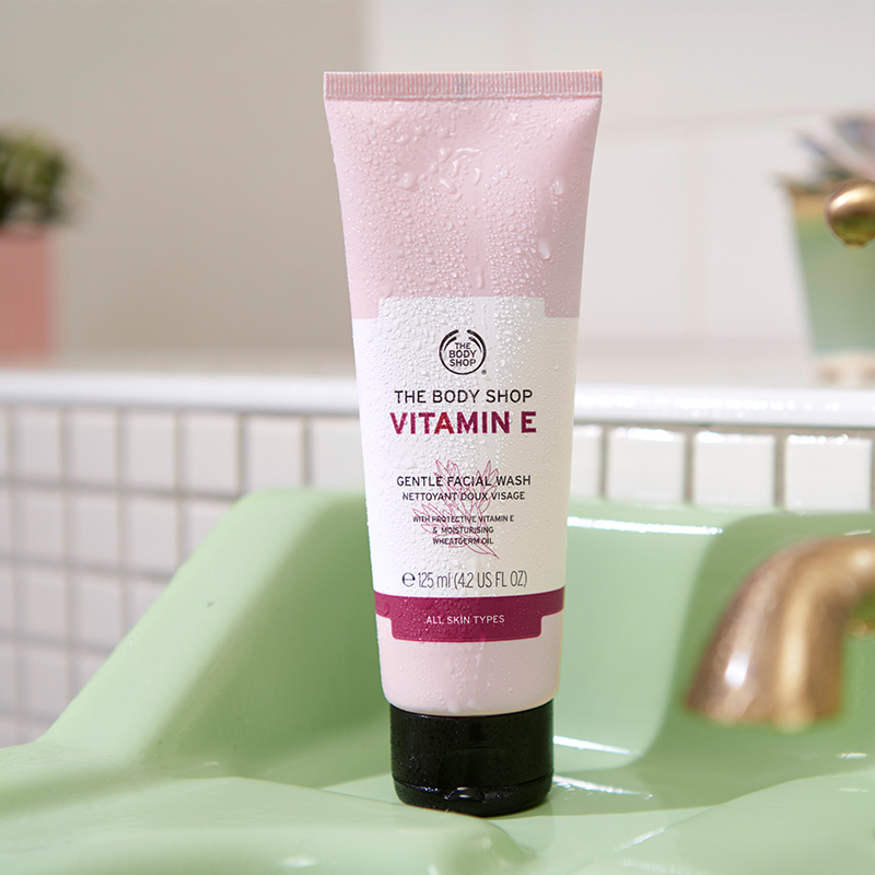 【抢先加购】TheBodyShop美体小铺维他命E保湿洁面乳125ml清洁