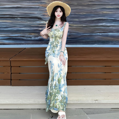 特别漂亮巨好看碎花吊带连衣裙女夏2026年新款海边度假氛围感长裙 - 图3