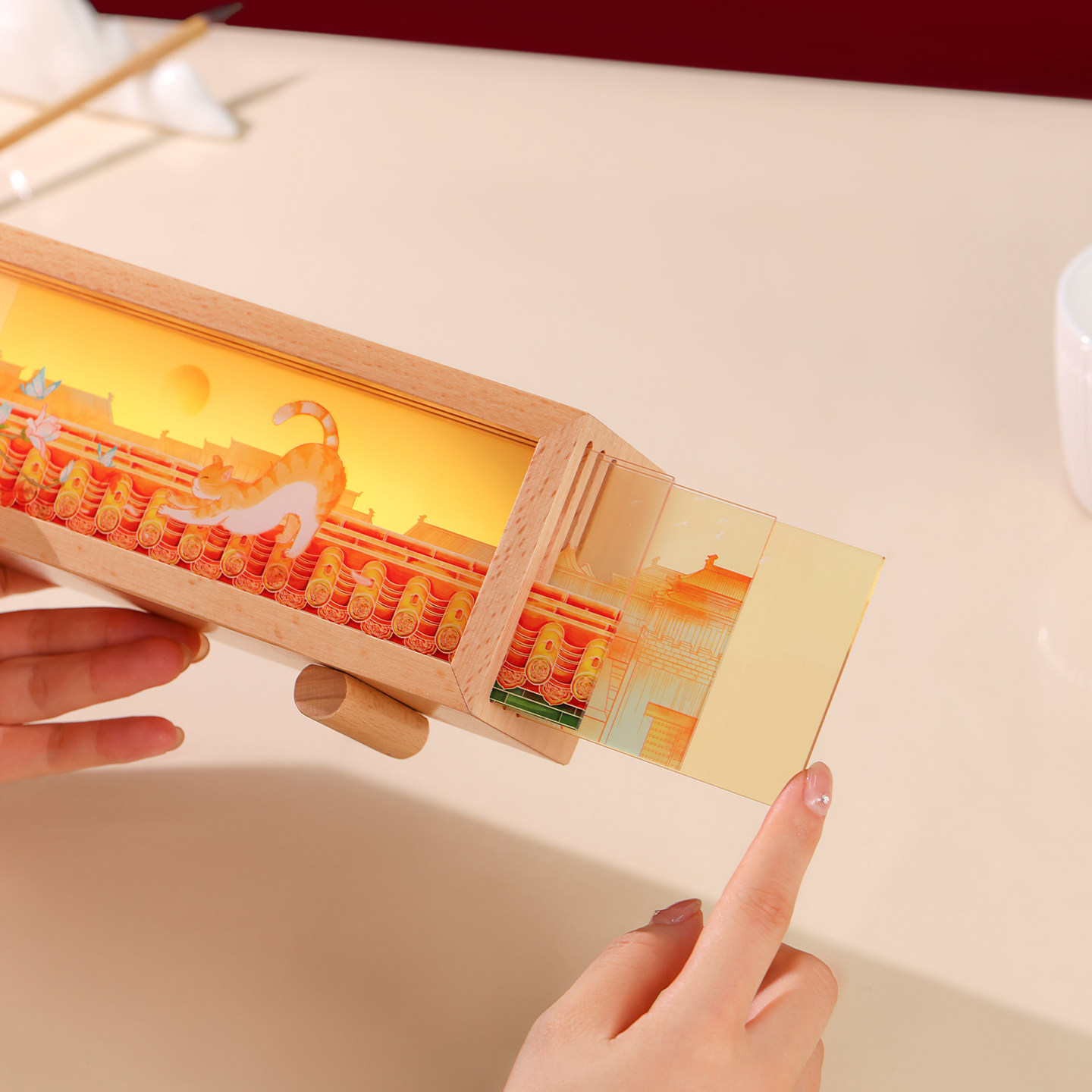 Forbidden City Stationery Palace Cat Playing with Butterfly Strip Patting Lamp Ornaments