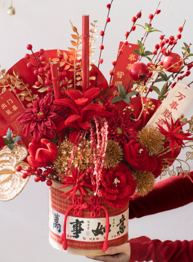 中式正红年宵花抱抱桶