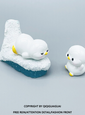 创意办公室小企鹅树脂解压可爱
