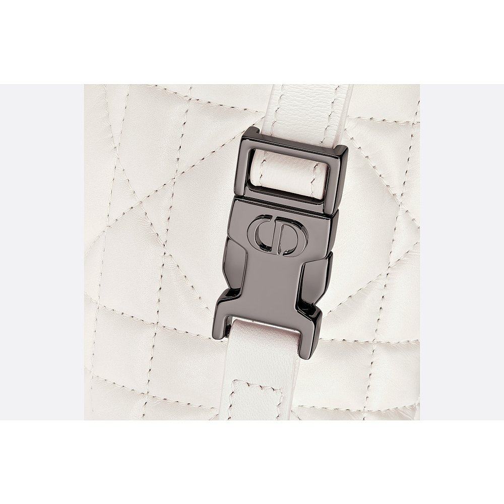  天猫国际探物中国香港手拿包