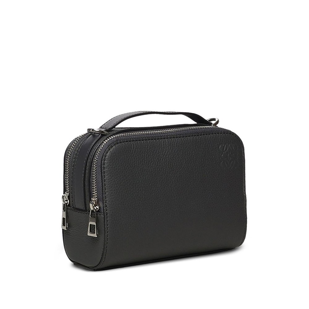 1h可退 香港直邮潮奢 LOEWE 罗意威 女士 標誌壓花迷你相機包 C66 - 图2