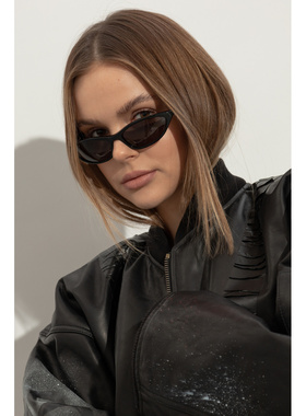 BALENCIAGA 女士太阳镜 812657T00391000 CO 黑色