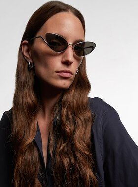 LOEWE罗意威女士太阳镜