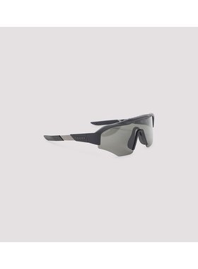 GUCCI 女士太阳镜 840155J16911012 AW2025 黑色 SUNGLASSES古驰