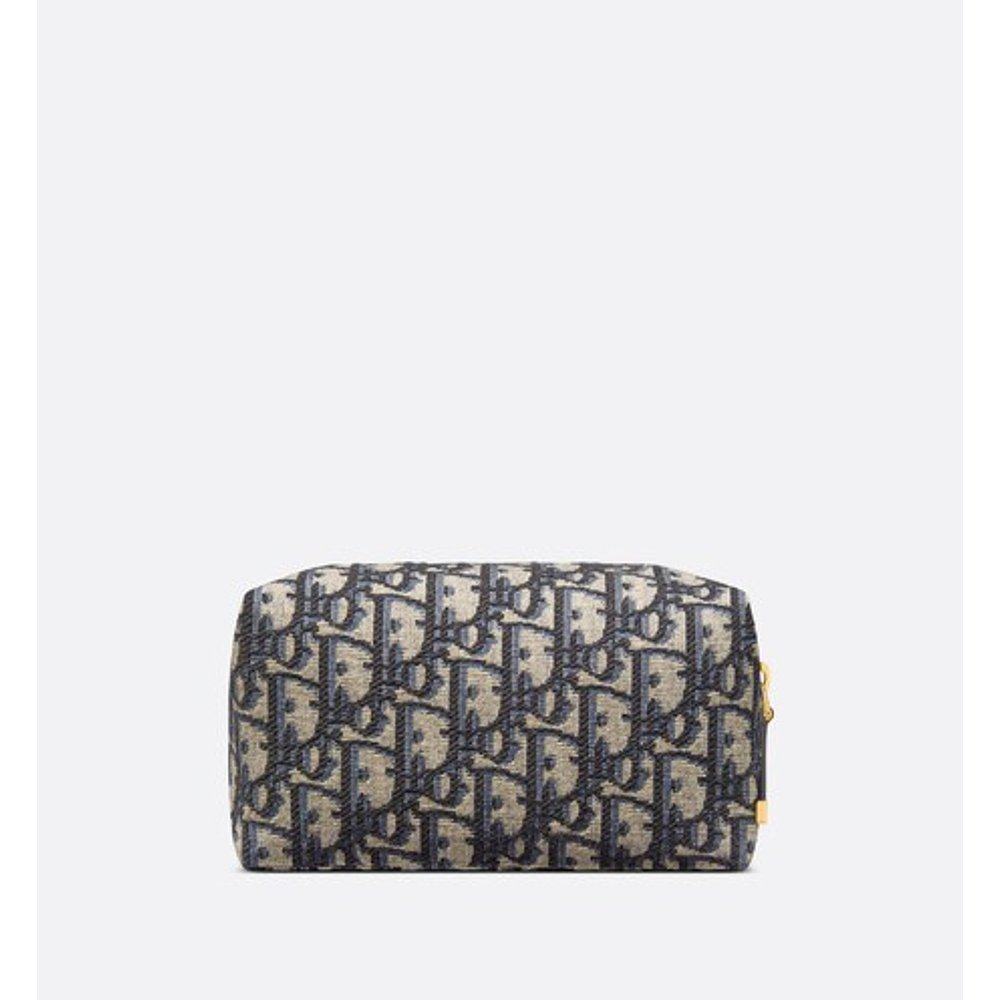  天猫国际探物中国香港手拿包