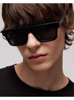 GUCCI 女士眼镜 A000NVJ16911012 AW2026 灰色 方形镜框太阳镜