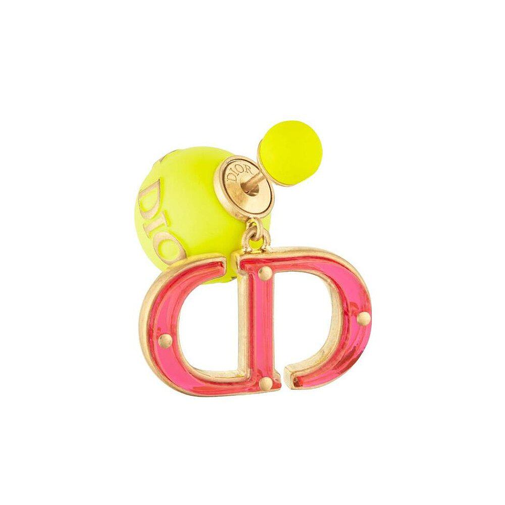  天猫国际探物中国香港耳环