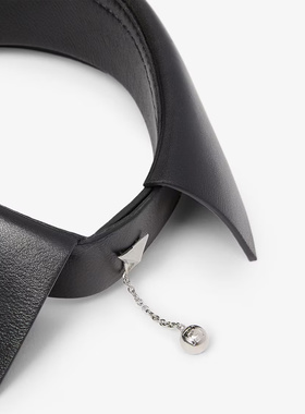 FENDI 女士饰品 7AS563B1YGF0QA1 AW2026 黑色 皮革项圈