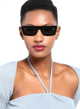 潮奢 off-white 女士 太阳眼镜 black黑色 舒适时尚