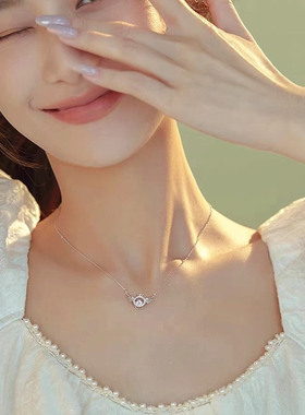 天使之翼甜美微镶锆石项链轻奢小众翅膀吊坠灵动高级感钛钢锁骨链