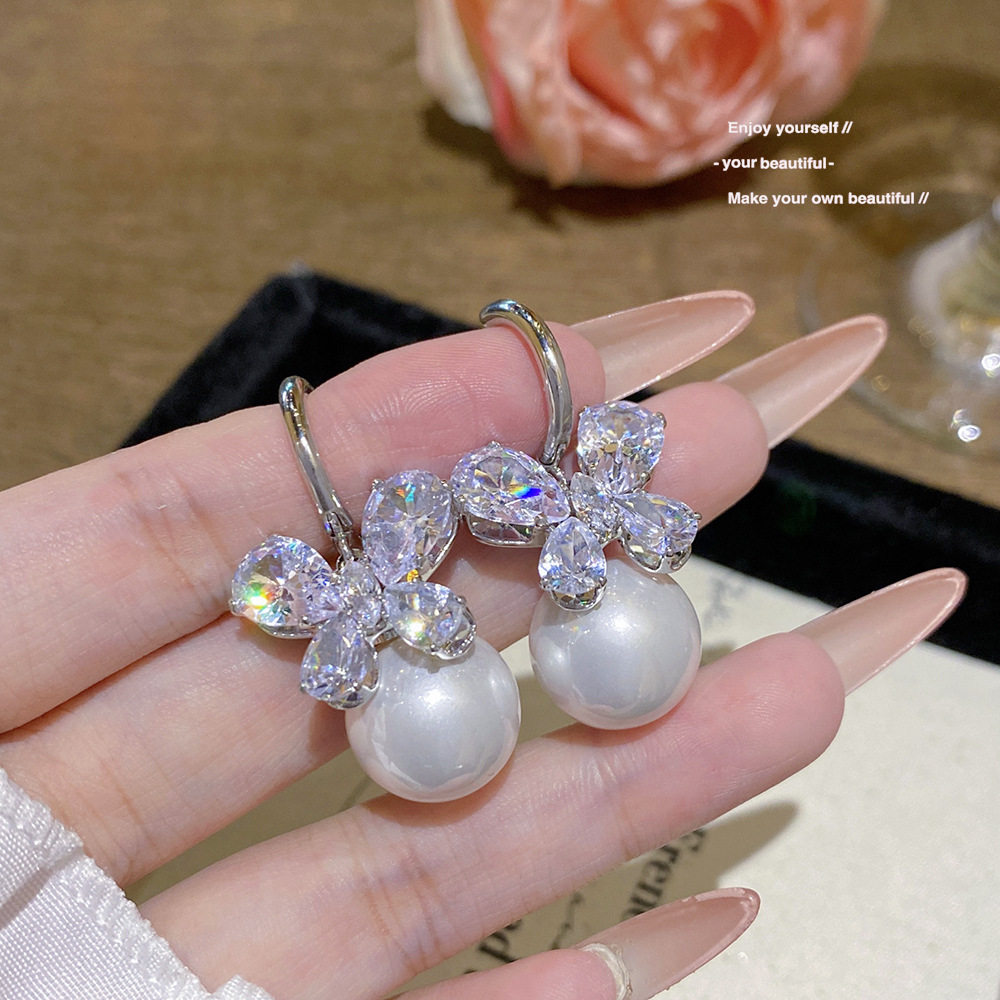 法式蝴蝶珍珠耳环女优雅高级感精致耳圈小众个性百搭时尚耳饰,淘宝优惠券,粉丝福利购,淘宝优惠卷