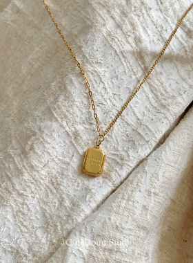 CuteDouu 万能小方 百搭不掉色！简约气质钛钢项链小众轻奢锁骨链