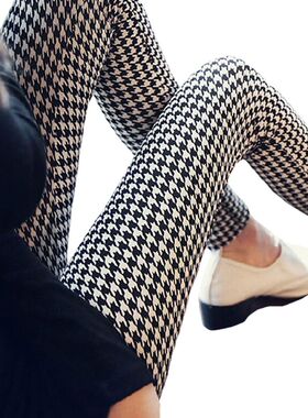 Printed women's leggings look slimmer 印花女士打底裤显瘦薄款