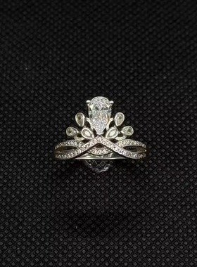 baby水滴一克拉梨形戒指