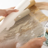 Сотовые бумажные бумажные цветы.