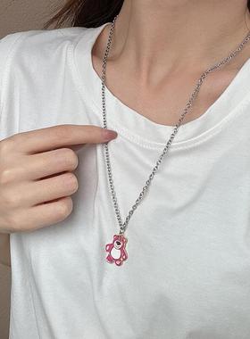 dukato草莓卡通小熊钛钢新款吊坠
