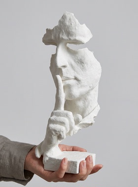 白色石材抽象人物雕塑摆件