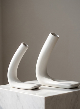 简约白色陶瓷花瓶桌面装饰摆件