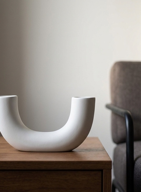 现代简约U型陶瓷花瓶白色摆件