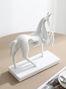现代简约白色马造型装饰摆件