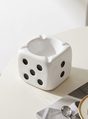 创意骰子造型陶瓷桌面摆件