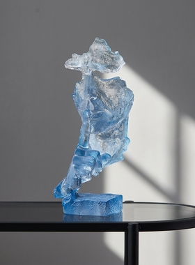 现代轻奢蓝色抽象艺术家居摆件