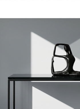 现代简约抽象人体雕塑摆件