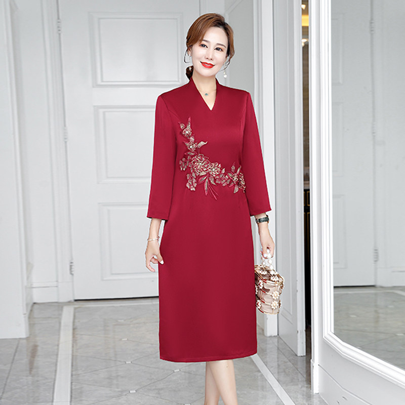 春秋妈妈装高端大牌喜庆喜连衣裙 音妮卡中老年女装