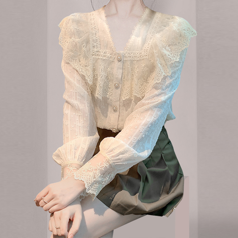  qir蕾丝衫/雪纺衫