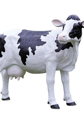 户外农场玻璃钢仿真奶牛雕塑草坪黄水牛西门塔尔安格斯牛模型摆件