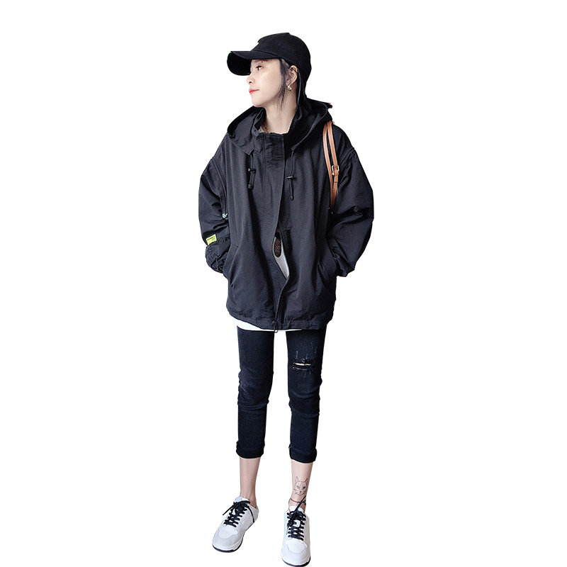 黑色秋冬宽松运动休闲棒球服短外套 洁卉娜短外套