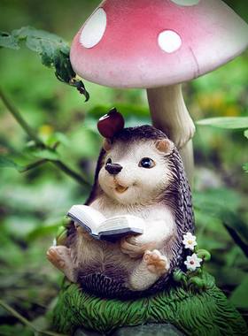 太阳能蘑菇灯兔子草坪灯装饰室外露台摆件动物工艺品树脂阳台庭院