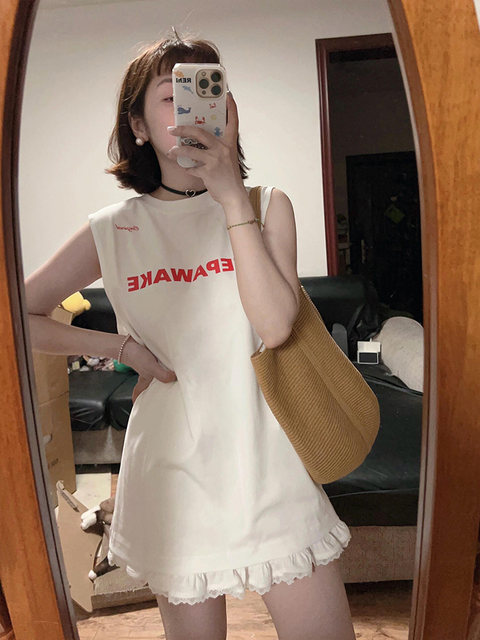 Korean style waistcoat sleeveless white shoulder T-shirt for women summer