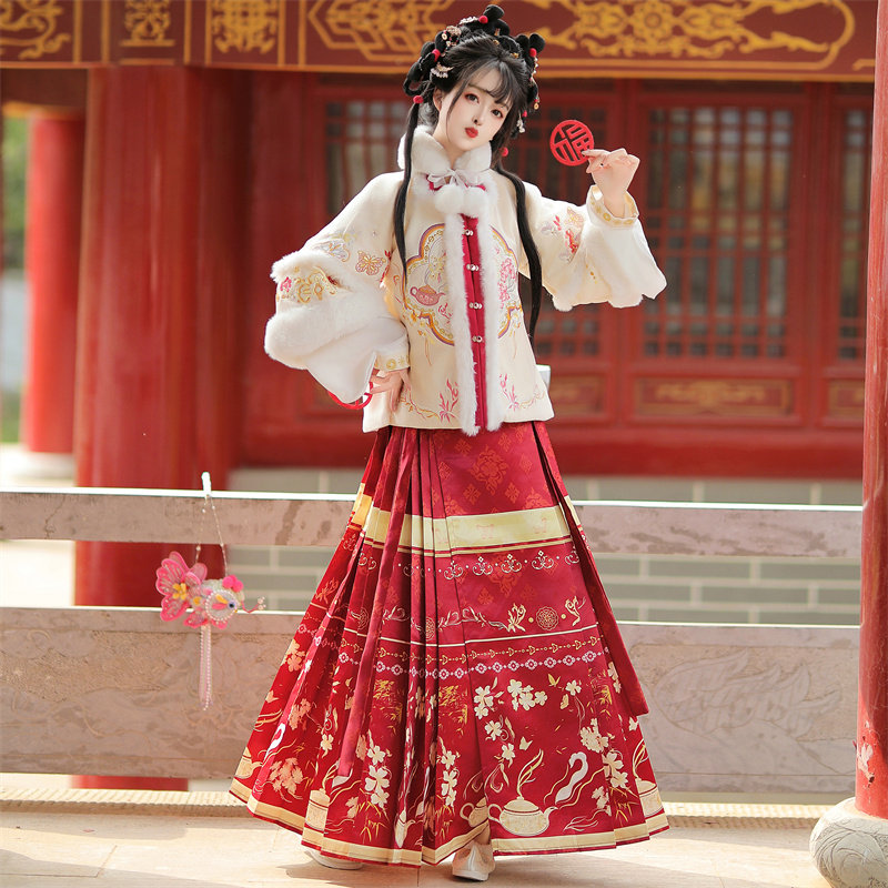 翡缇兰_元春 原创明制汉服女2025新款冬季加绒加厚半袖马面裙古装,淘宝优惠券,粉丝福利购,淘宝优惠卷