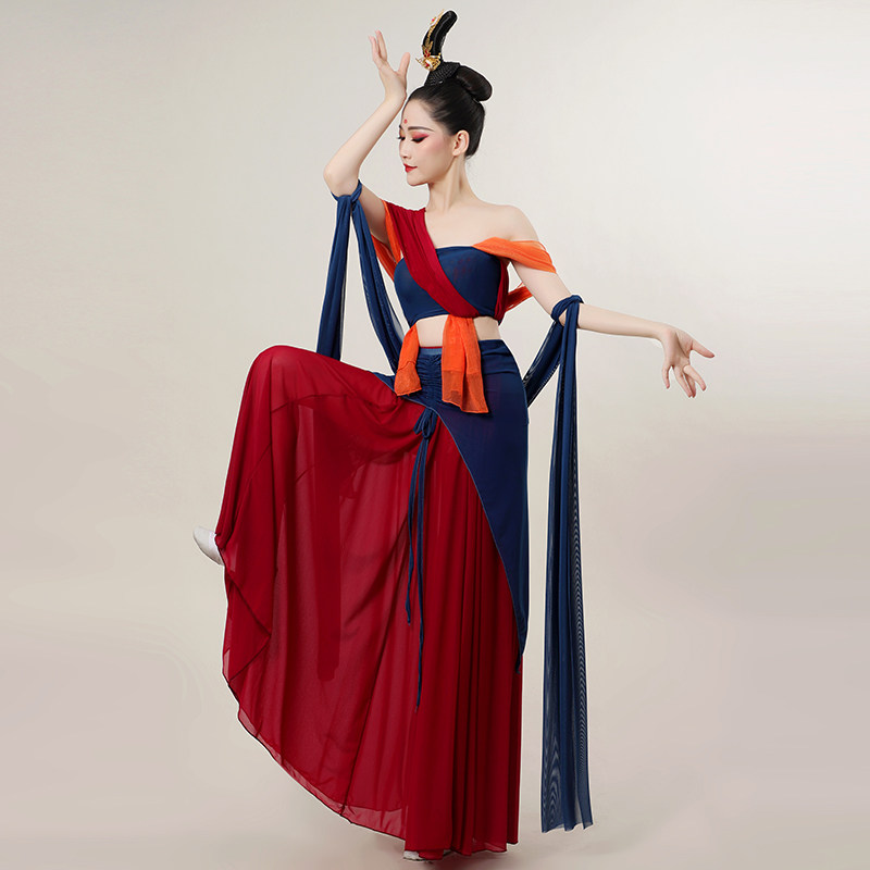 古典舞飞天敦煌2022年新款民族女 靓卫士民族服装/舞台装