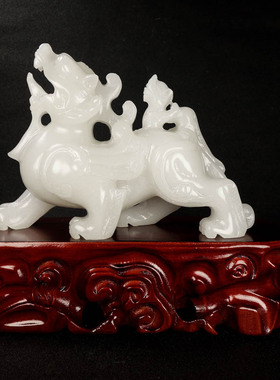 吉祥貔貅摆件玉石中式风家居装饰
