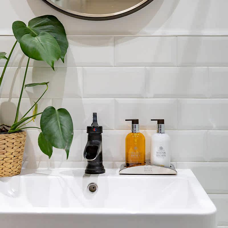 molton brown琥珀蚕丝护手乳液膜 LOOKFANTASTIC海外护手霜