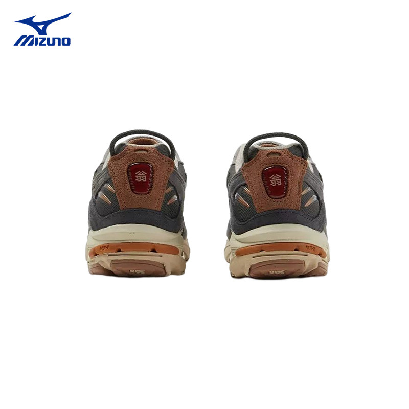  美津浓outlets店板鞋/休闲鞋