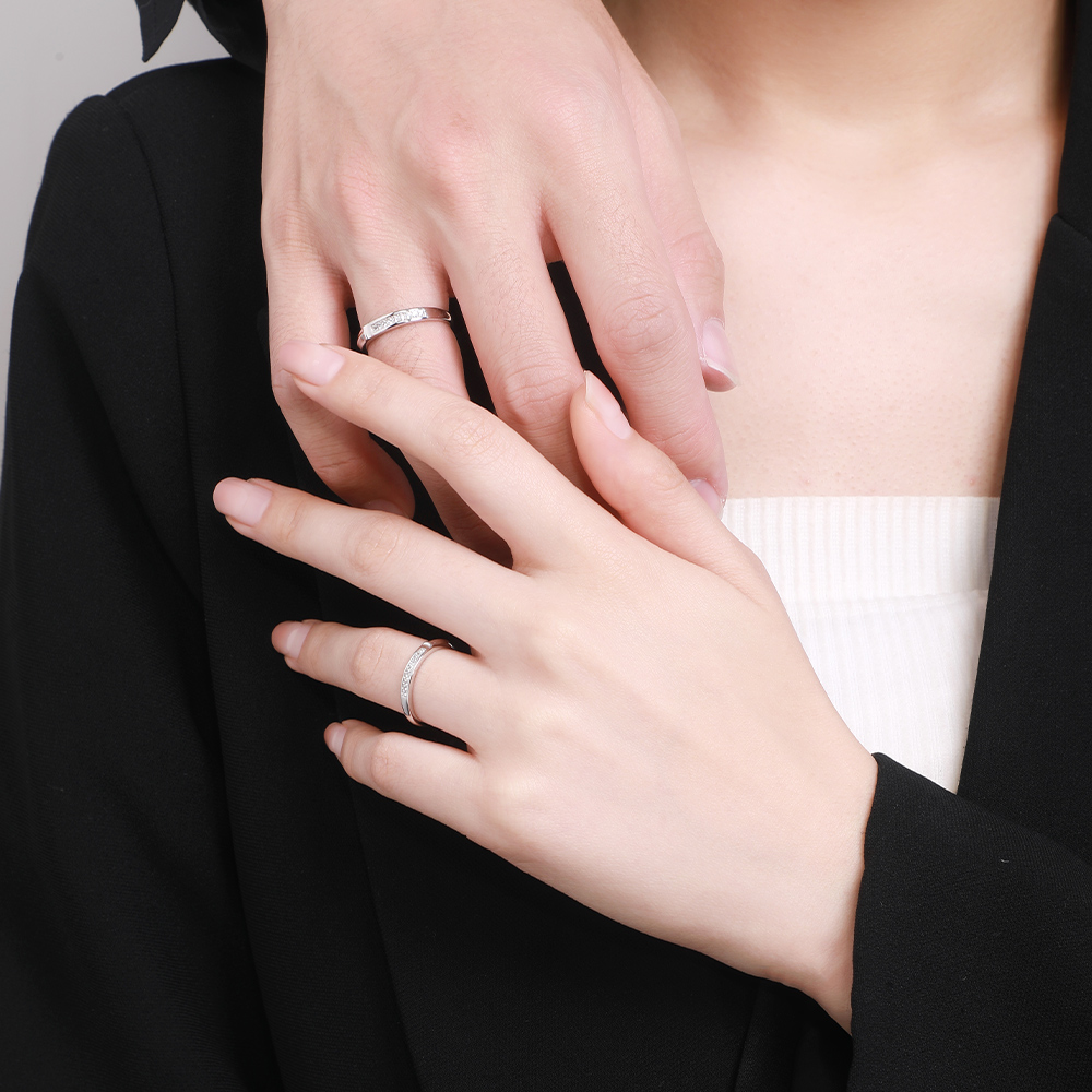 周大生情侣纯银情侣款女简约对戒指 周大生饰品戒指/指环