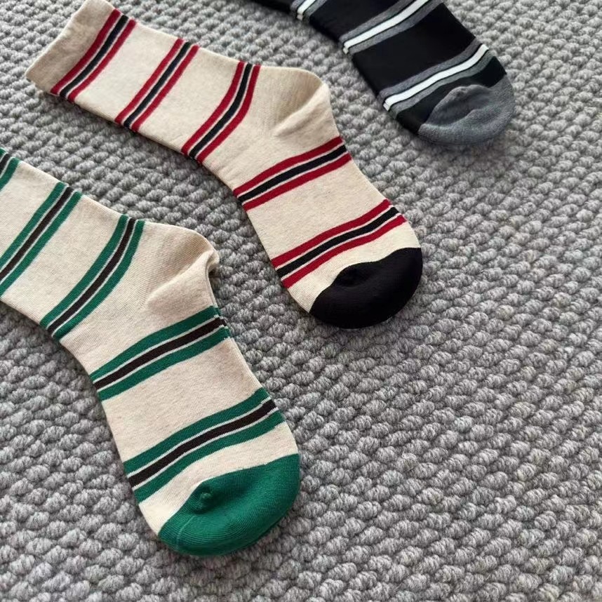 诗歌兰深圳高货抗起球棉撞色条纹袜百搭复古风松口中筒袜女外穿潮,淘宝优惠券,粉丝福利购,淘宝优惠卷