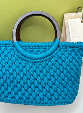 菠萝手提包材料不是成品