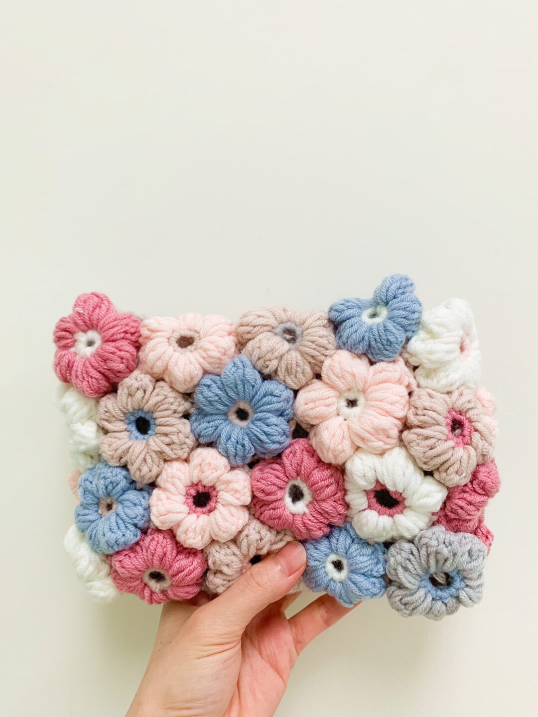 知夏 手工编织diy泡芙花瓣手腕拎包毛线花朵材料包送闺蜜视频教程