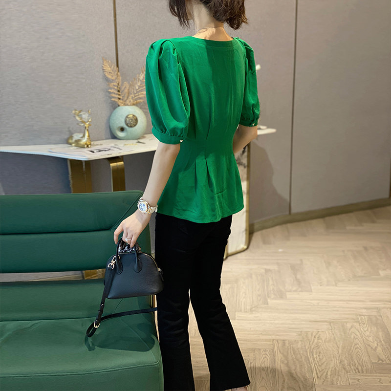 纯色v领泡泡袖雪纺小洋气收腰衬衫 秋寸衬衫